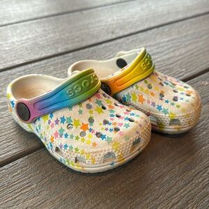 Rainbow Star Crocs size C5